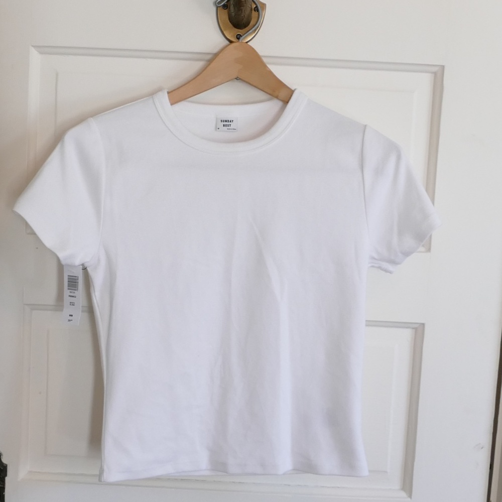 Aritzia Sunday Best / Little Ribbed T-Shirt / White, Size M